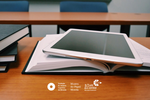 Cheque-Formação + Digital: pode ter acesso a formação digital financiada através deste apoio