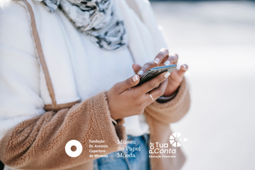 Vou entrar no mercado de trabalho. Devo estar no LinkedIn?